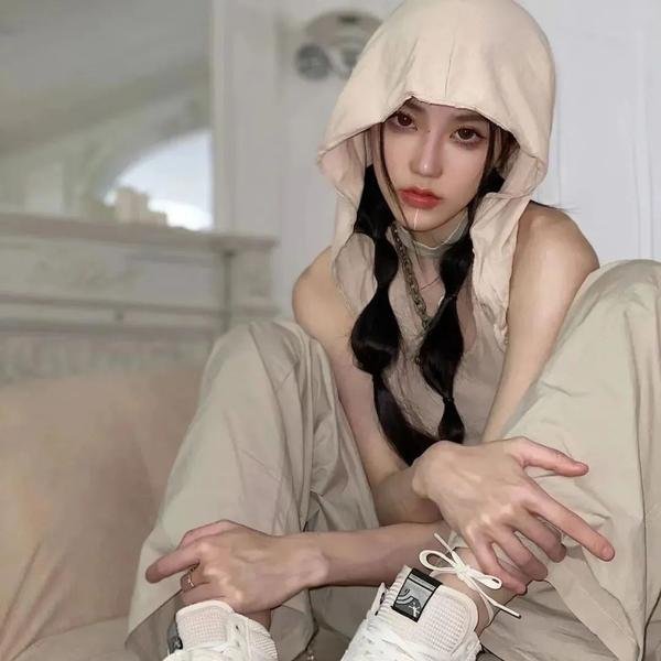 魔女荷莉